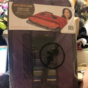 Rachel Ray stow-a-way potlucker